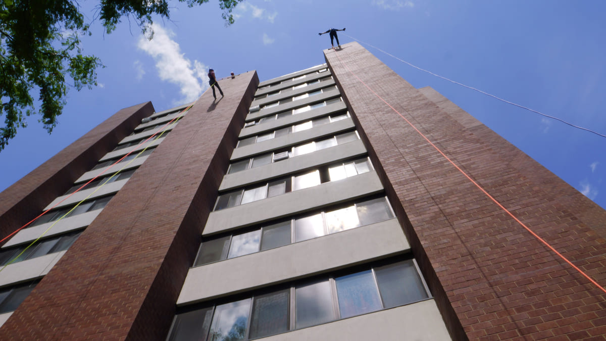 Barre City Police Officers Rappel at Easterseals VT’s Over the Edge event